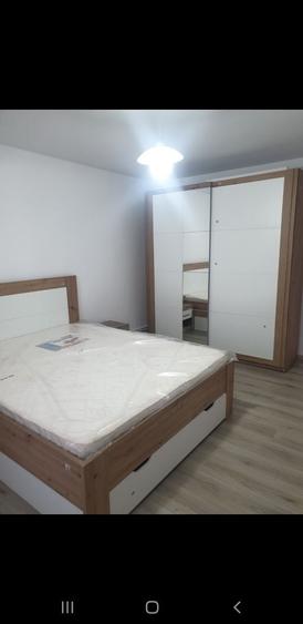 Casă cu 2 camere în Central