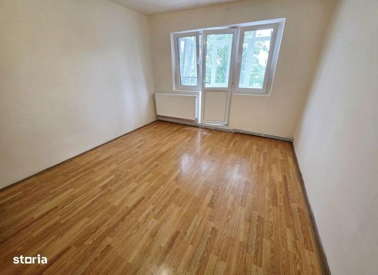 Apartament cu 2 camere în Mircea cel Bătrân