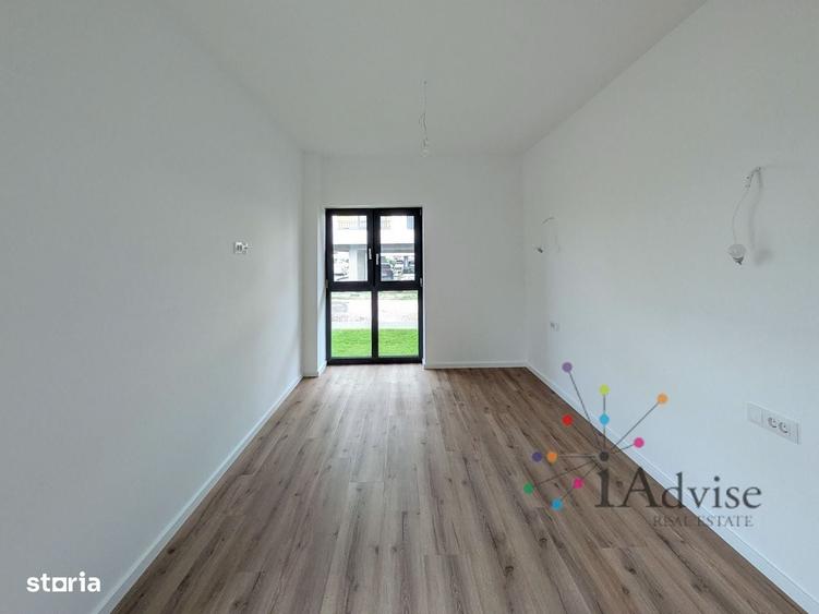 Apartament cu 3 camere în Tractorul