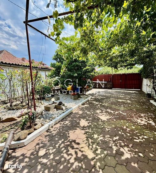 Casă cu 5 camere cu Teren 400 Mp în Calea Dumbrăvii