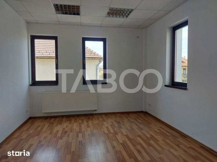 Spațiu comercial, de 110 mp, în Sub Arini