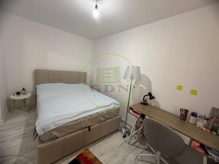 Apartament cu 2 camere semidecomandat, mobilat în Valea Rosie