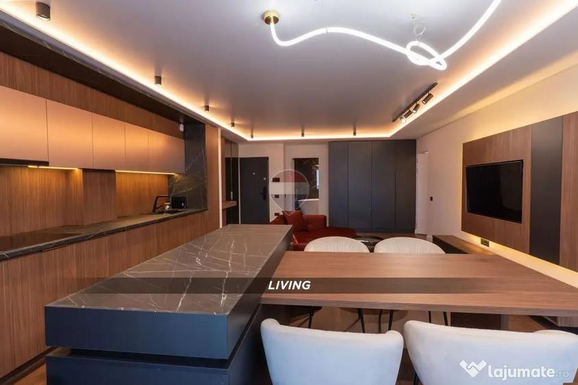 Apartament cu 3 camere decomandat în Ultracentral