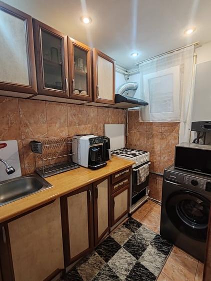 Apartament cu 4 camere decomandat, mobilat în Gării