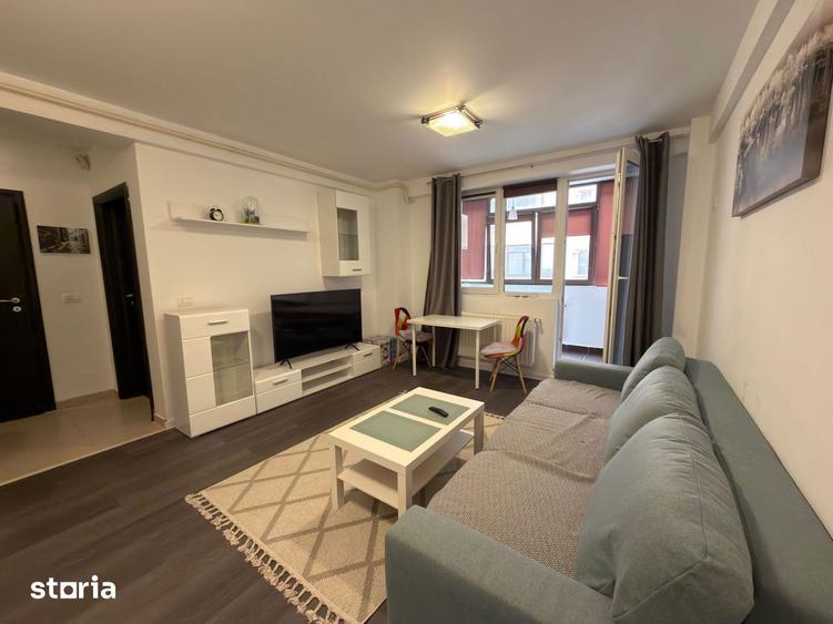 Apartament cu 2 camere semidecomandat, mobilat în Chiajna