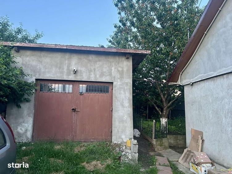 Casă cu 3 camere în Valea Lupului