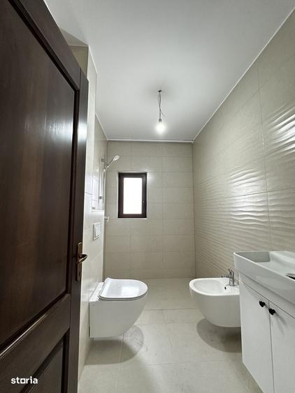 Spațiu comercial, de 36 mp, în Moșnița Nouă