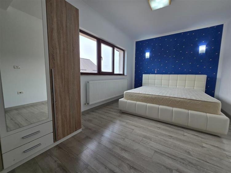 Duplex cu 4 camere cu Teren 250 Mp în Lunca Cetățuii