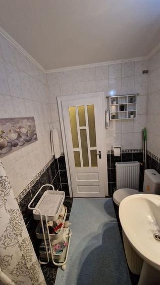 Apartament cu 3 camere decomandat în Sfântu Ilie