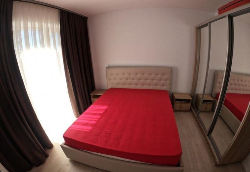 Apartament cu 2 camere decomandat în Metalurgiei