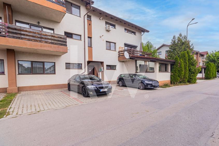 Apartament cu 4 camere decomandat, mobilat în Sânpetru