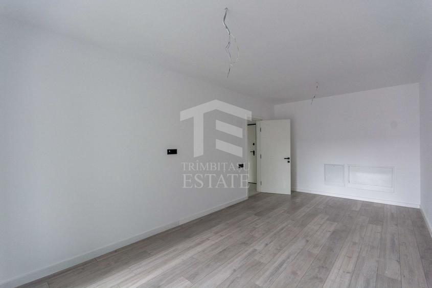 Apartament cu 2 camere decomandat în Titan