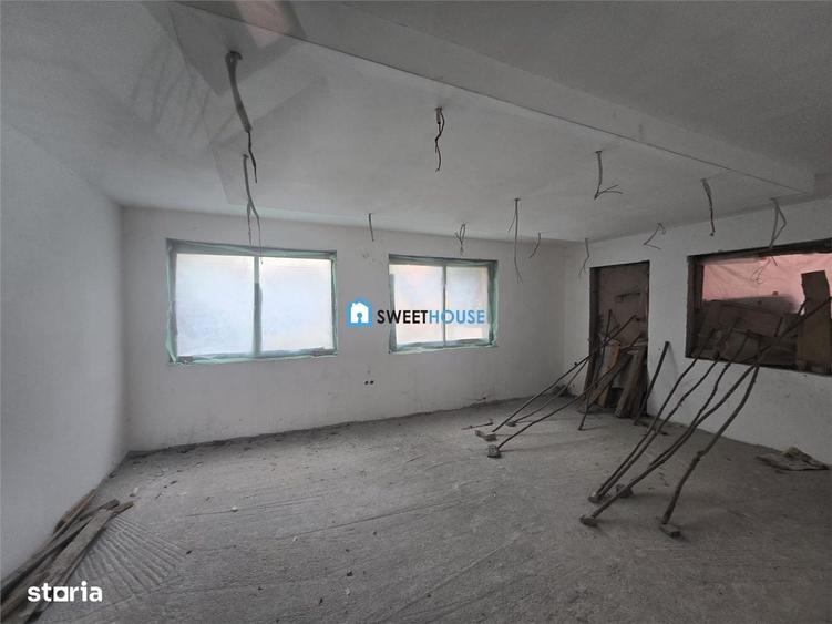 Casă cu 4 camere în Central
