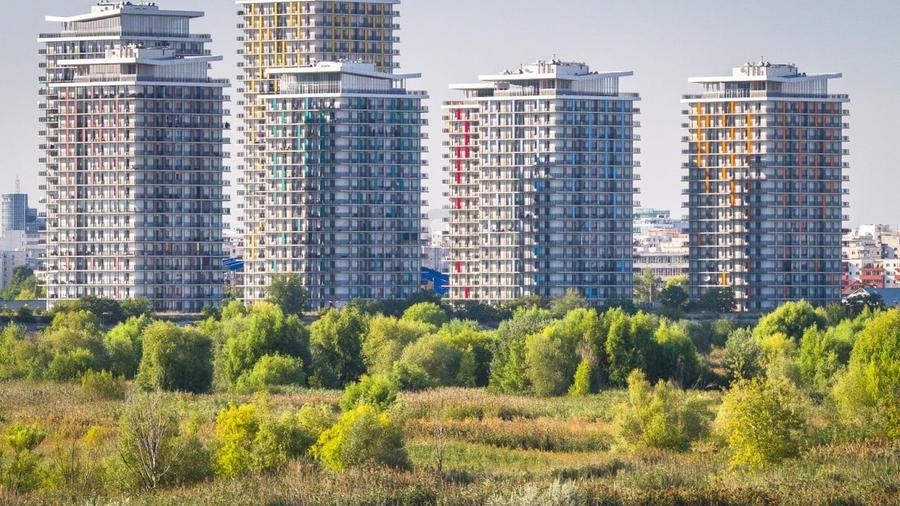 Apartament cu 3 camere decomandat, mobilat în Tineretului