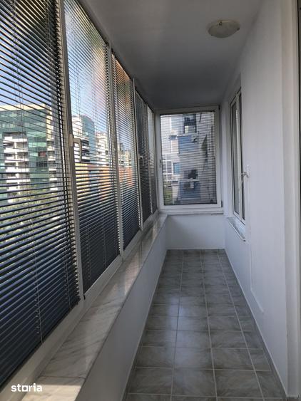 Apartament cu 2 camere, mobilat în Gara de Nord