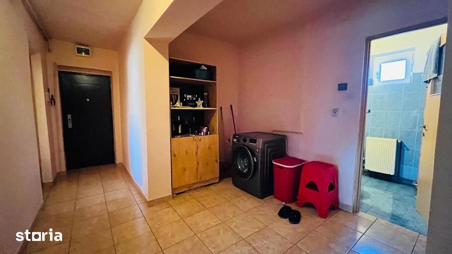 Apartament cu 4 camere în Kogălniceanu