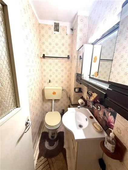Apartament cu 3 camere decomandat în Aradului