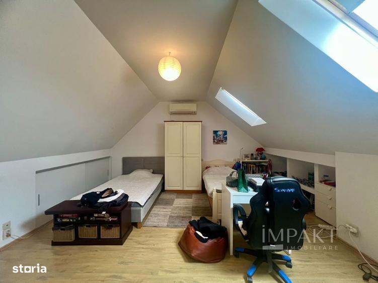 Apartament cu 3 camere, mobilat în Câmpului