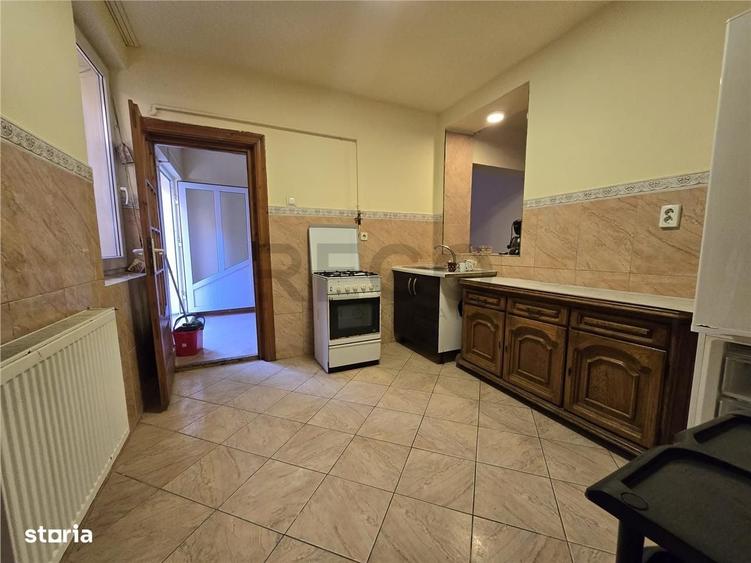 Apartament cu 4 camere în Central