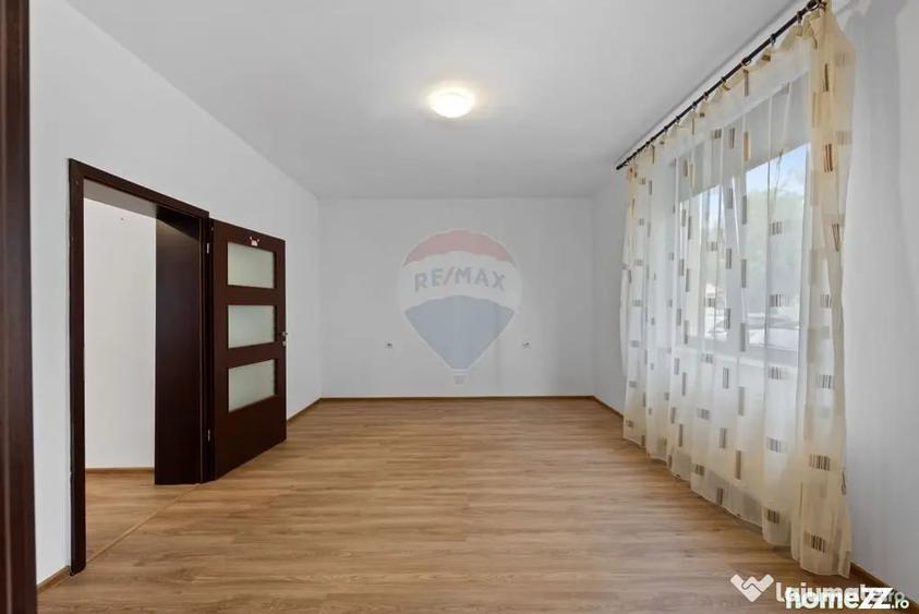 Spațiu comercial, de 75 mp, în Pârneava
