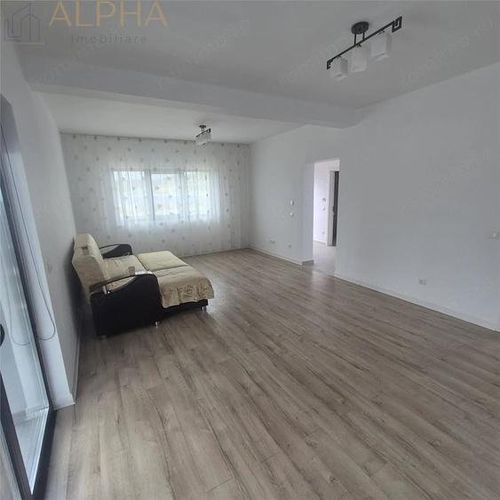 Casă cu Teren 500 Mp în Cetății