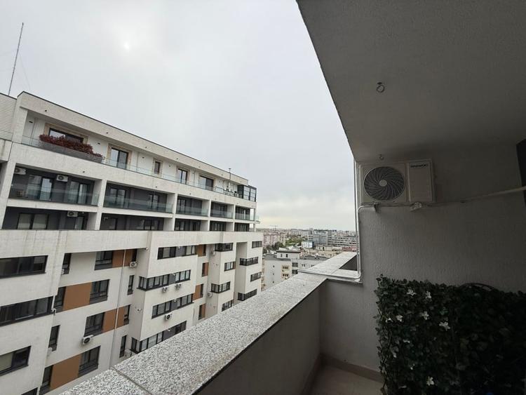 Apartament cu 3 camere semidecomandat, mobilat în Parcul Carol