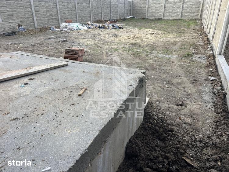 DE VANZARE casa alipita in Covaci cu curte mare - 12