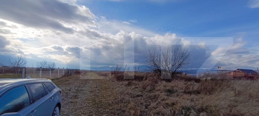 Teren Construcții intravilan de 1200 mp, în Zărnești