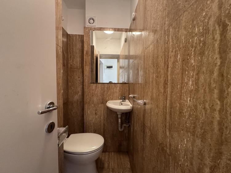 Apartament cu 4 camere decomandat, mobilat în Unirii