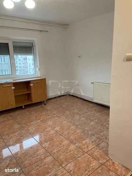 Apartament cu 3 camere decomandat în 13 Septembrie