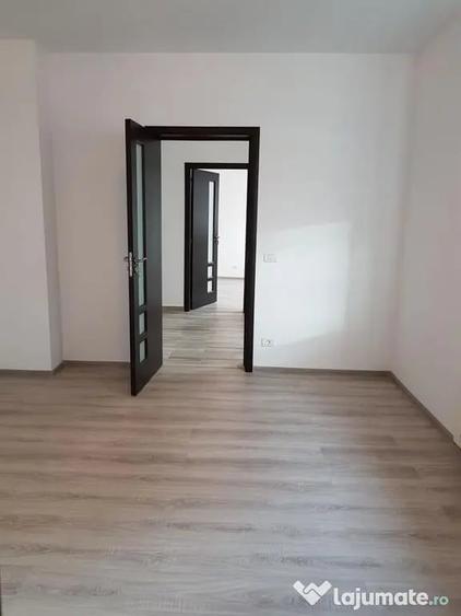 Casă cu 4 camere cu Teren 130 Mp în Parcul Circului