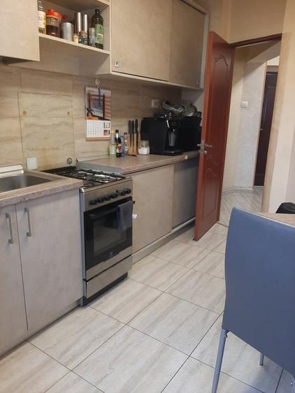 Apartament decomandat, mobilat în Bucur Obor