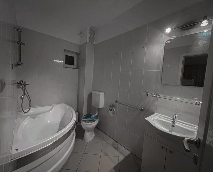 Casă cu 3 camere în Cetate