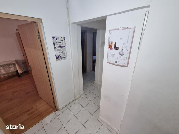 Apartament cu 3 camere în Inel II