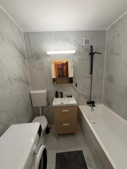 Apartament cu 2 camere decomandat în Drumul Găzarului