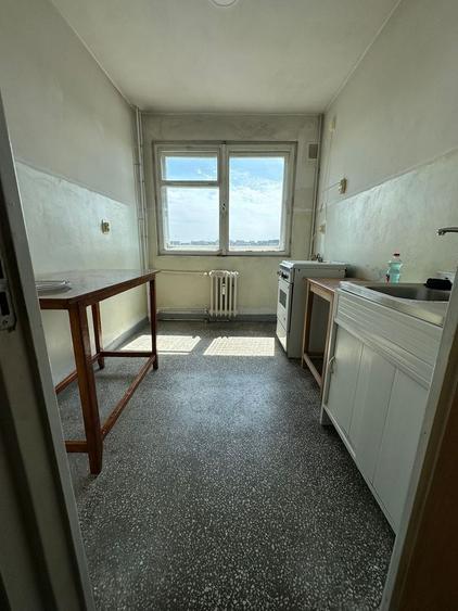 Apartament cu 2 camere semidecomandat în Gorjului