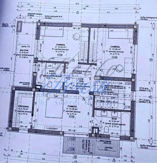 Casă individuală cu 4 camere cu Canalizare în Luna de Sus