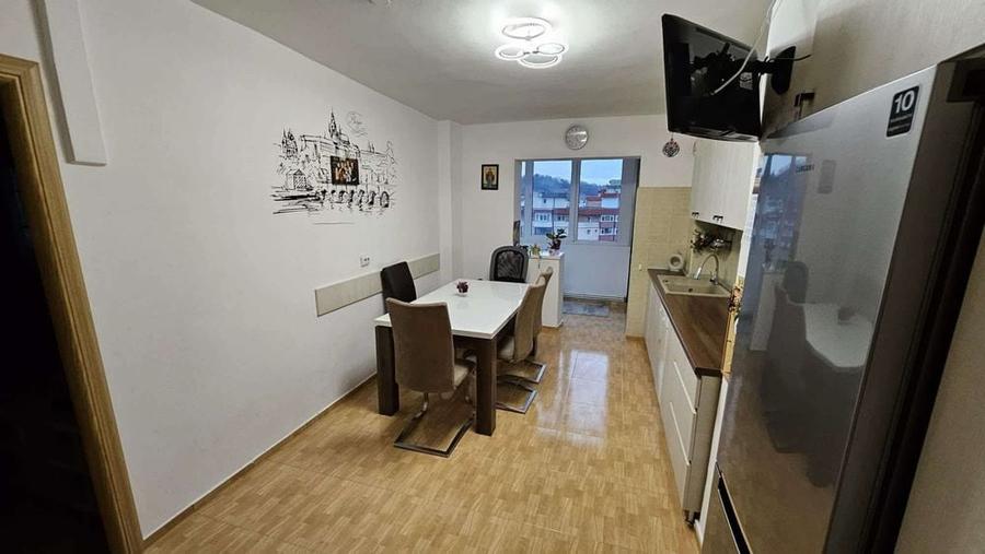 Inchiriez apartament 2 camere Racadau - 2