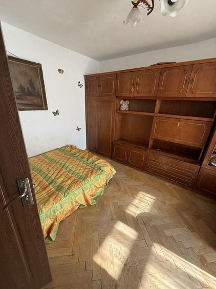 Apartament cu 2 camere decomandat în Exterior Vest