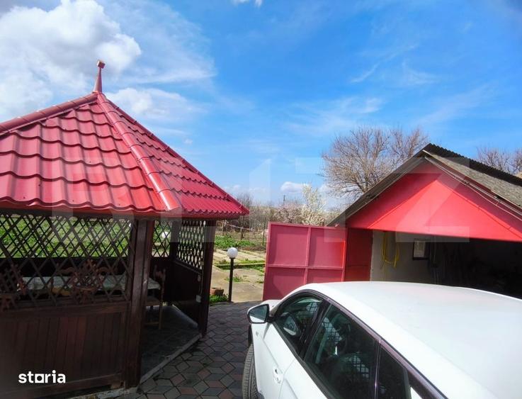 Casă cu 4 camere semidecomandat în Bâlta