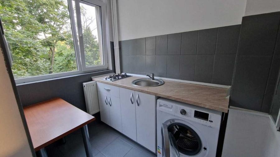 Dristor metrou etaj 2 - 4