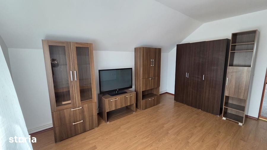 Inchiriez apartament la casa in cartierul Intre Lacuri - 12