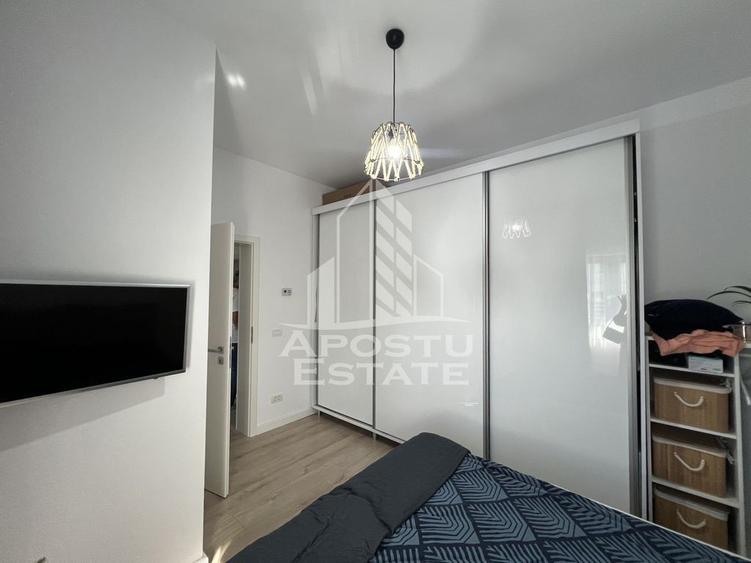 Casă cu 4 camere cu Teren 604 Mp în Giarmata