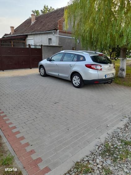 Casă cu 4 camere cu Teren 1400 Mp în Șimand
