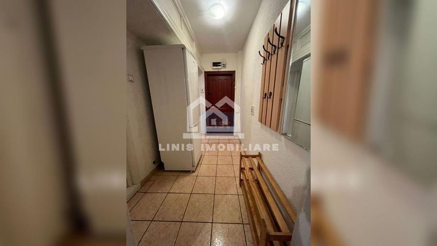 Apartament cu 2 camere nedecomandat, mobilat în Rădăuți