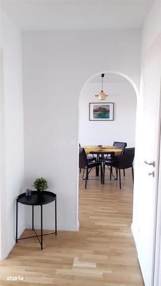 2 Cam Radisson - Calea Victoriei - 1