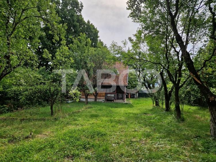 Teren Construcții intravilan de 1915 mp, în Central