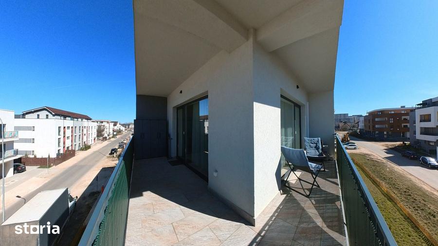 Apartament cu 3 camere în Tractorul