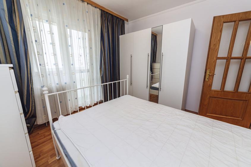 Apartament cu 2 camere semidecomandat, mobilat în Moșilor