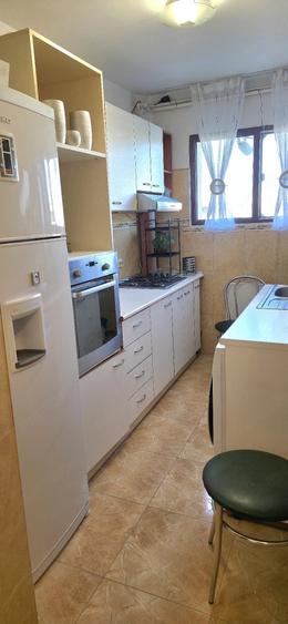 Apartament cu 2 camere nedecomandat în Astra